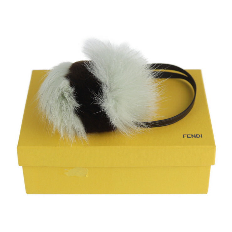 超美品 FENDI フェンディ バッグチャーム チャーム ファー×レザー ホワイトグリーン系 ダークブラウン ポンポン ツートン