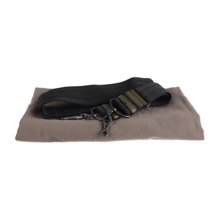 美品 BOTTEGAVENETA ボッテガヴェネタ イントレチャート ビジネスバッグ 533761 VBLZ22 374 ラムスキン ナッパレザー オリーブ系 2WAY ブリーフケース スタッズ 紳士鞄 書類かばん