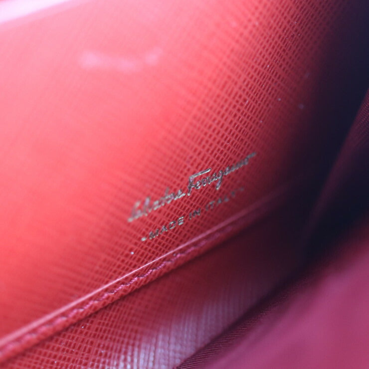 超美品 Salvatore Ferragamo サルヴァトーレ フェラガモ ガンチーニ 長財布 22 B300 レザー ROSSO レッド系 ゴールド金具 ラウンドファスナー