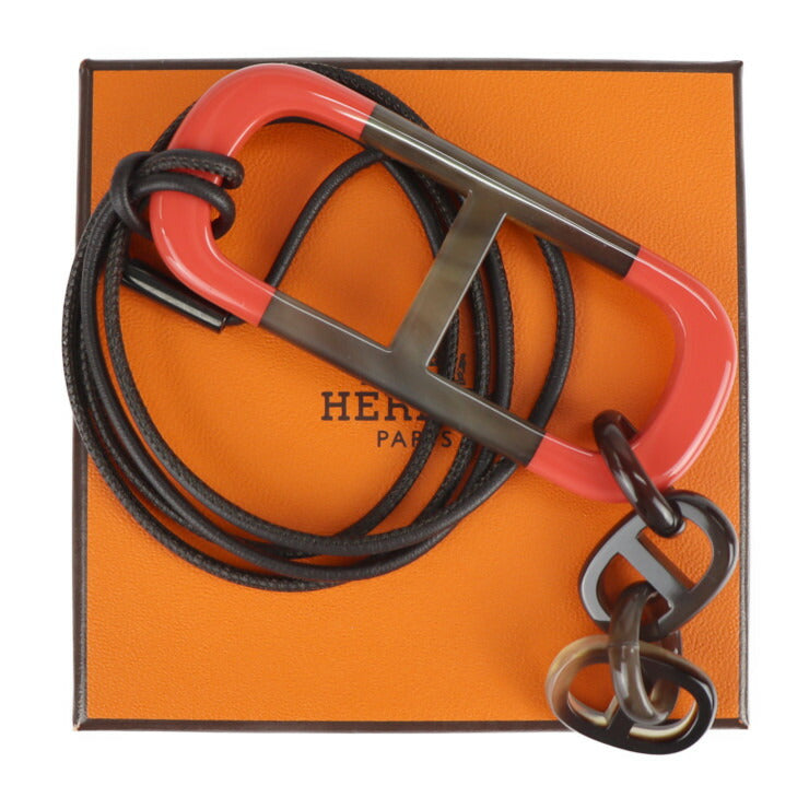 新品未使用展示品 HERMES エルメス アマール ネックレス - バッファローホーン サーモンピンク系 ブラウン ペンダント シェーヌダンクル ジュエリー