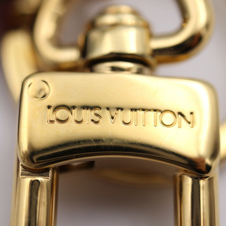 美品 LOUIS VUITTON ルイ ヴィトン ポルト クレ イリュストレ ヴェルニ キーホルダー M00621 モノグラムヴェルニ レザー ブルー系 ピンク系 ゴールド金具 キーリング バッグチャーム ビトン