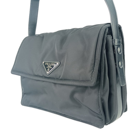 超美品 PRADA プラダ ショルダーバッグ ミディアム パデッドRe-Nylon ショルダーバッグ 1BD255 ブラック シルバー金具 ナイロン レザー レディース クロスボディ メッセンジャー 三角ロゴプレート