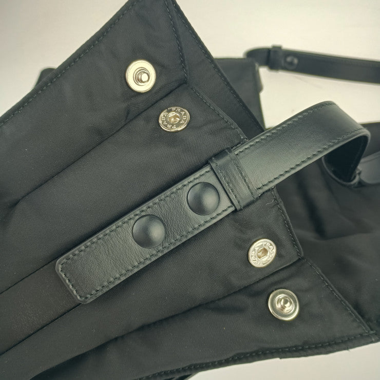 超美品 PRADA プラダ ショルダーバッグ ミディアム パデッドRe-Nylon ショルダーバッグ 1BD255 ブラック シルバー金具 ナイロン レザー レディース クロスボディ メッセンジャー 三角ロゴプレート