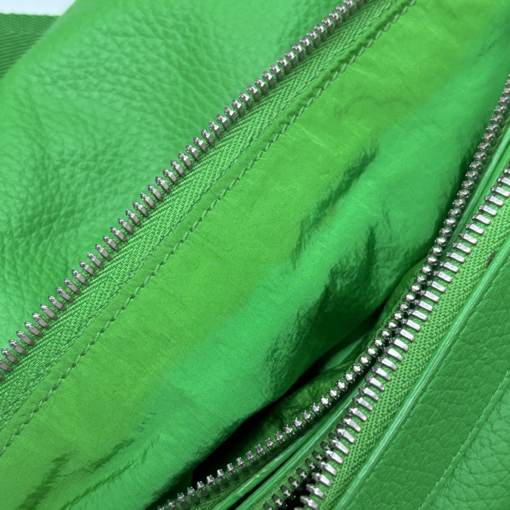 BOTTEGA VENETA ボッテガヴェネタ ショルダーバッグ クラシック ピロー クロスボディ 666548 グリーン シルバー金具 レザー レディース メッセンジャー