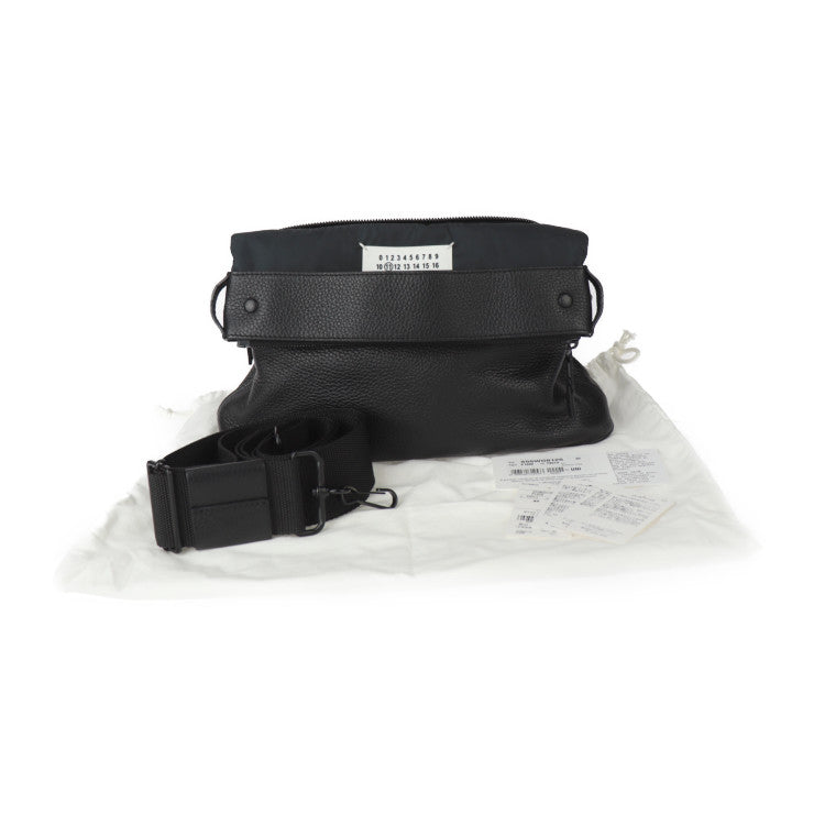 美品 Maison Margiela メゾン マルジェラ バッグ ショルダーバッグ S55WG0125 P1858 鹿革×ナイロン ブラック シルバー金具 2WAY クラッチバッグ ハンドバッグ