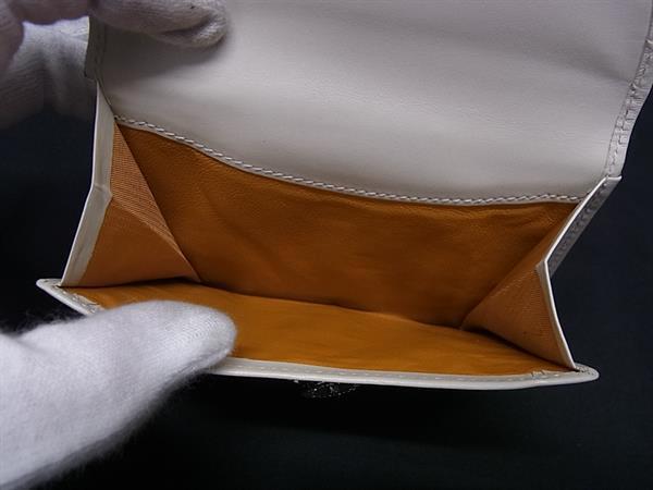 BVLGARI ブルガリ 二つ折り財布 チクラディ コンパクトウォレット 23941 ペールホワイト系 スムースカーフレザー レディース シルバー金具