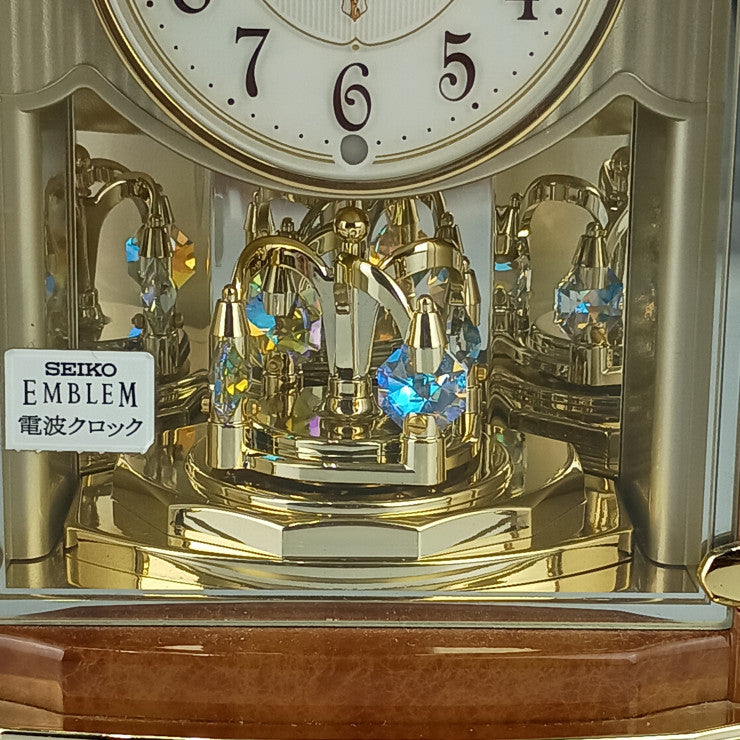 SEIKO セイコー 置時計 EMBLEM エンブレム HW584B ブラウン系 ゴールド プラスチック ユニセックス 電波時計