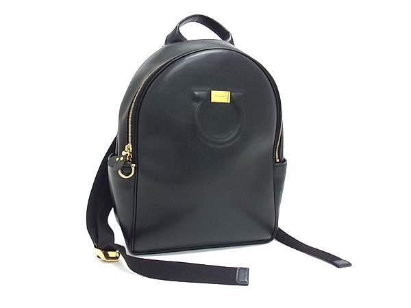 超美品 Salvatore Ferragamo サルヴァトーレ フェラガモ リュックサック ガンチーニ バックパック 21 H008 ブラック ゴールド金具 レザー レディース