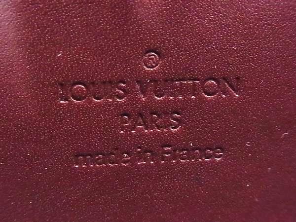 LOUIS VUITTON ルイヴィトン ラウンドファスナー 長財布 モノグラムヴェルニ ジッピーウォレット M90218 グリヨット(ボルドー系) パテントレザー レディース ゴールド金具