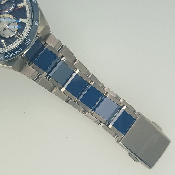 SEIKO セイコー 腕時計 アストロン ネクスター GPSソーラー デュアルタイム・クロノグラフ SBXC181 / 5X83-0AA0-1 シルバー ブルー文字盤 チタン セラミック メンズ アナログ 超美品