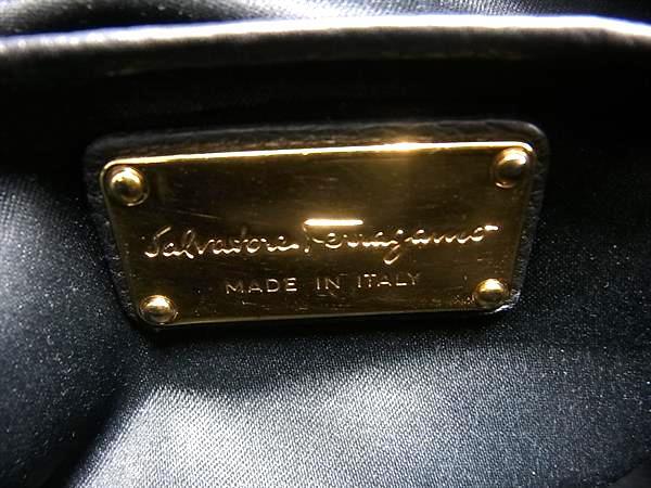 美品 Salvatore Ferragamo サルヴァトーレ フェラガモ ハンドバッグ ワンショルダーバッグ 21 F897 ブラック レザー レディース ポーチ付き ゴールド金具