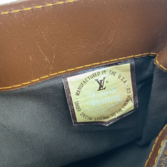 LOUIS VUITTON ルイヴィトン ショルダーバッグ モノグラム バケットPM T42238 ブラウン PVC レザー ユニセックス ゴールド金具 ヴィンテージ アメリカ限定
