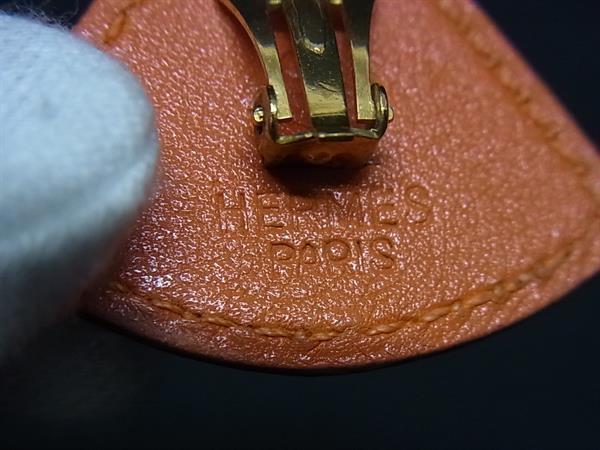 HERMES エルメス イヤリング トライアングル クリップ式 イヤリング - オレンジ系 レザー レディース 扇型 ゴールド金具 □C刻印