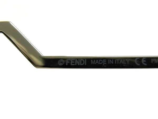 FENDI フェンディ サングラス - FF 0041/N/S グリーングラデーション マルチカラー プラスチック メタル ユニセックス 美品