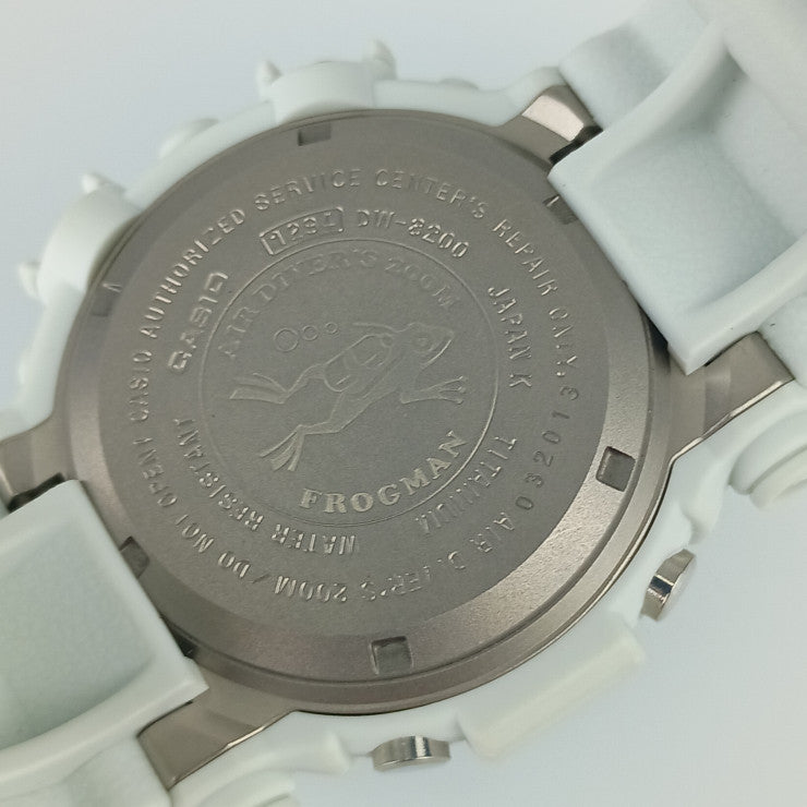 超美品 CASIO カシオ 腕時計 G-SHOCK MASTER OF G - SEA Gショック フロッグマン DW-8200LG-8JR ホワイト系 樹脂 チタン メンズ クオーツ デジタル
