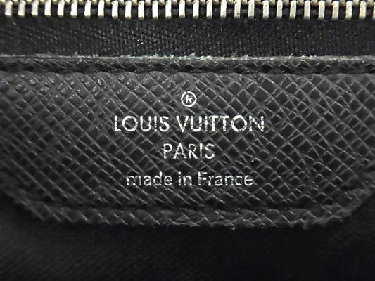 LOUIS VUITTON ルイヴィトン ビジネスバッグ ネオ イゴール M32782 アルドワーズ(ブラック系) タイガ メンズ シルバー金具 美品