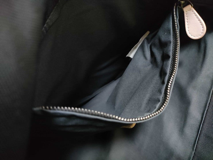 BOTTEGA VENETA ボッテガヴェネタ トートバッグ バタフライ モチーフ ブラック系 ナイロンキャンバス × レザー レディース 蝶 美品