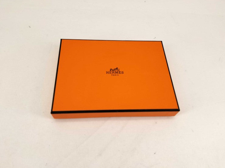 HERMES エルメス パスポートケース タルマック パスポートホルダー ヴェールフィズ系 シェーヴル ユニセックス パスポートカバー ターマックPM 美品