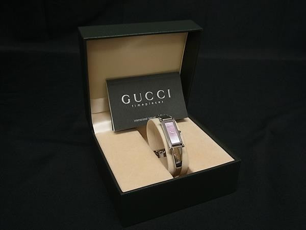 GUCCI グッチ 腕時計 バングルウォッチ 1500L シルバー ピンクシェル文字盤系 ステンレス レディース 2針 クオーツ 美品