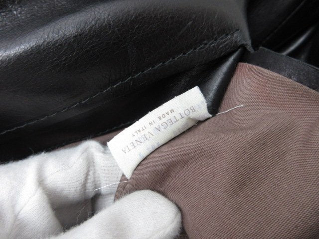 BOTTEGA VENETA ボッテガヴェネタ ショルダーバッグ イントレチャート チェルボ 245169 ブラック レザー ユニセックス
