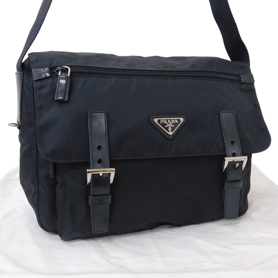 超美品 PRADA プラダ ショルダーバッグ メッセンジャーバッグ BT6671 ブラック シルバー金具 ナイロン レザー ユニセックス 三角ロゴプレート