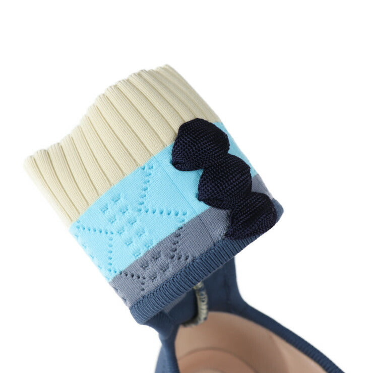 超美品 FENDI フェンディ ソックスシューズ パンプス - 表記サイズ 34 1/2 キャンバス ブルー系 セパレート フラットシューズ 参考サイズ 21.5cm