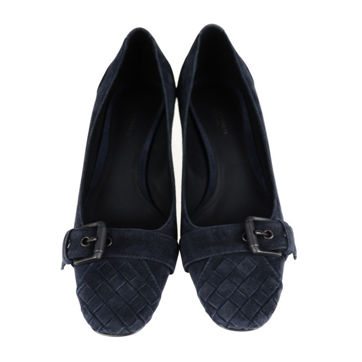新古未使用展示品 BOTTEGAVENETA ボッテガヴェネタ イントレチャート パンプス 表記サイズ 35 1/2 スウェード ネイビー スエード ベルト 参考サイズ22.5cm
