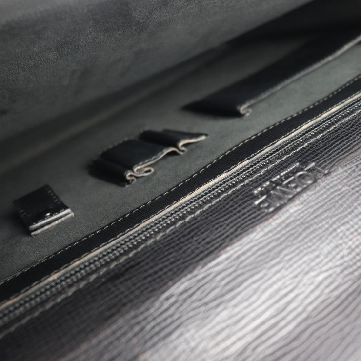 LOEWE ロエベ ブリーフケース ビジネスバッグ 13-50.70.002-1579 レザー ブラック ゴールド金具 ハンドバッグ 書類鞄