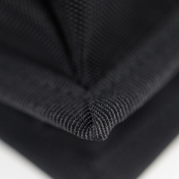 新品未使用展示品 BALENCIAGA バレンシアガ エクスプローラー ポーチ ショルダーバッグ 532298 キャンバス ブラック グリーン