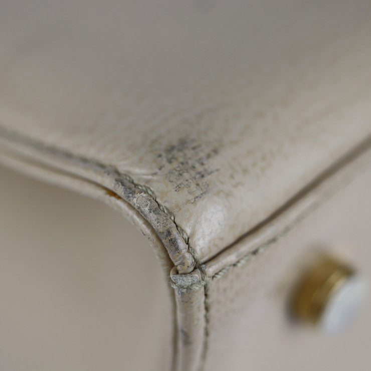 Salvatore Ferragamo サルヴァトーレ フェラガモ ガンチーニ ショルダーバッグ 21 4189 レザー ライトベージュ系 ゴールド金具 トートバッグ