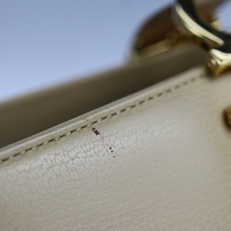 Salvatore Ferragamo サルヴァトーレ フェラガモ ガンチーニ ショルダーバッグ 21 4189 レザー ライトベージュ系 ゴールド金具 トートバッグ