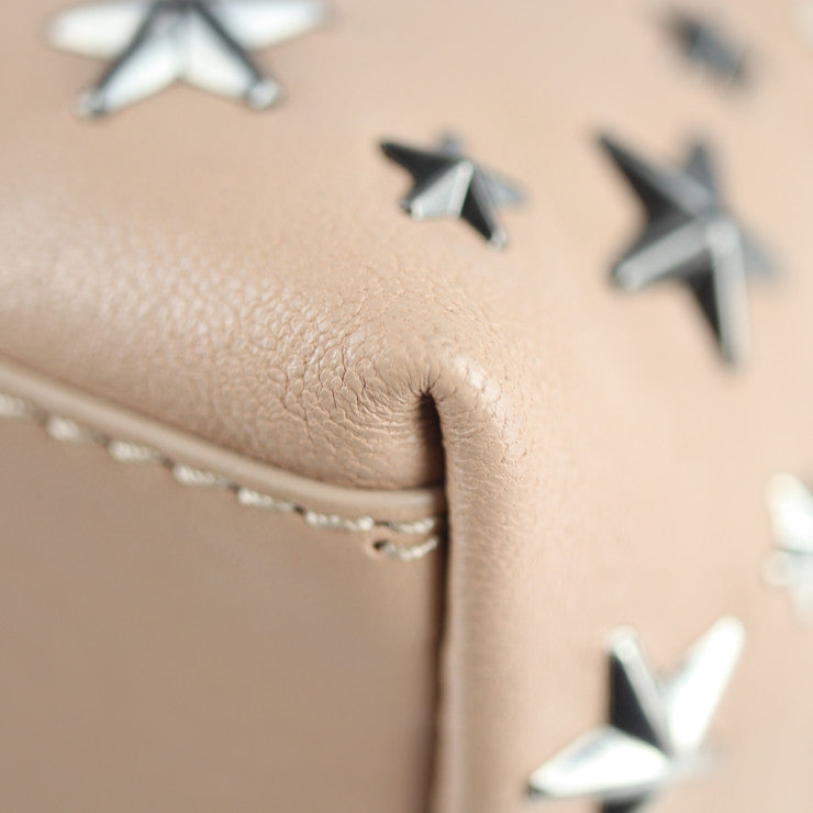 超美品 JIMMY CHOO ジミーチュウ SASHA サシャＳ トートバッグ - レザー ピンクベージュ系 ハンドバッグ ショルダーバッグ ショッピングバッグ スタースタッズ