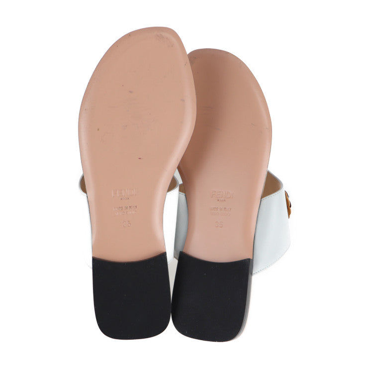 美品 FENDI フェンディ トングサンダル サンダル ＃35 レザー ホワイト マルチカラー フラット スタッズ 参考サイズ 22cm