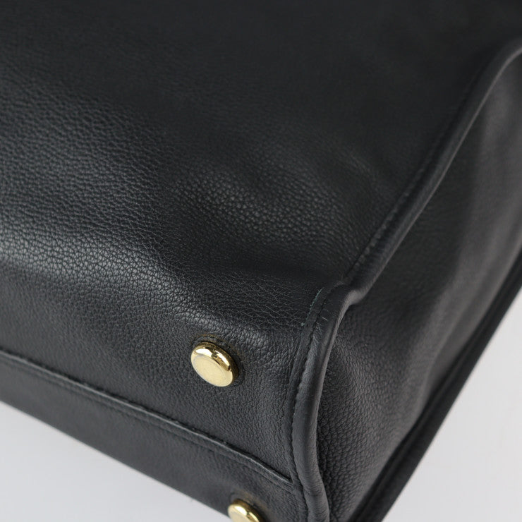 美品 GUCCI グッチ ロゴ ミディアム トートバッグ ショルダーバッグ 674850 エンボスレザー ブラック ゴールド金具 2WAY ハンドバッグ 2022年