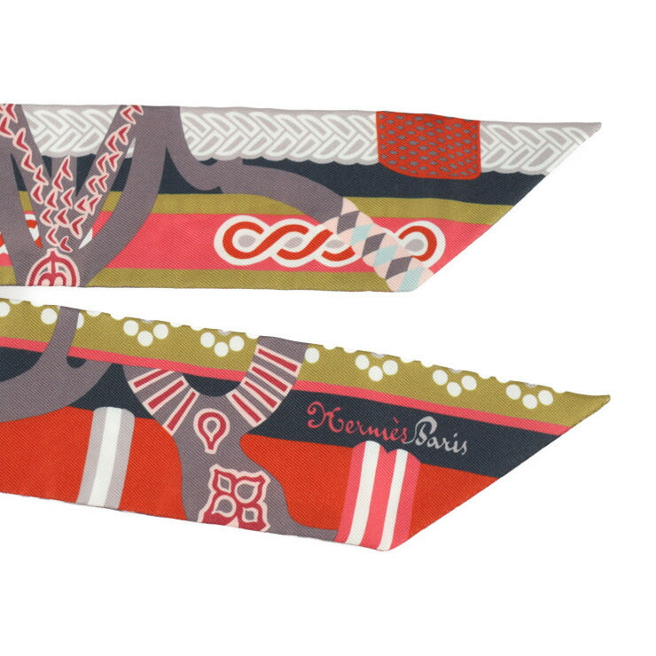 新品未使用展示品 HERMES エルメス FANTAISIE D’ETRIERS 鎧の幻想 ツイリー スカーフ 063921S 35 シルク ANTHRACITE CORAIL リボンスカーフ 2022年秋冬