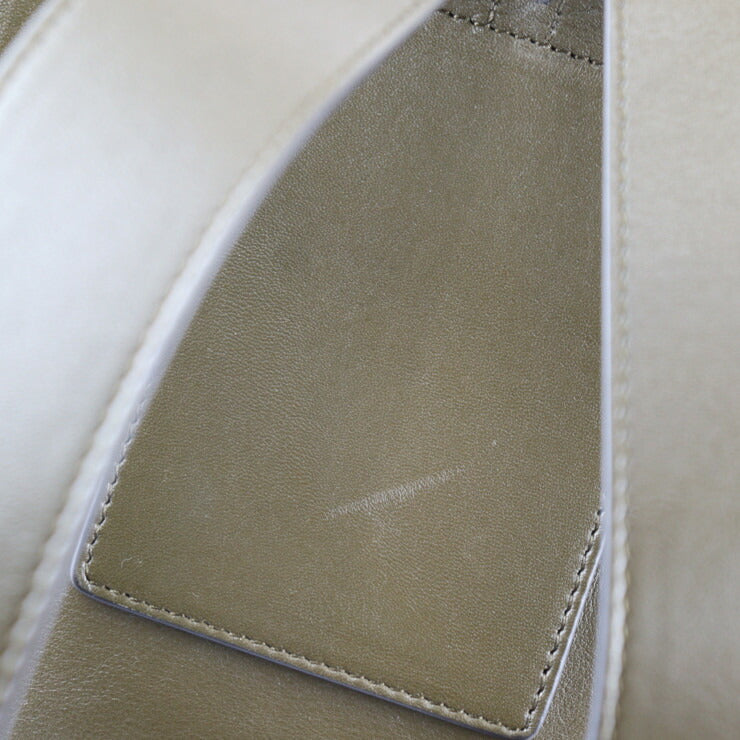 美品 JIMMY CHOO ジミーチュウ LENNOX レノックス リュック・デイパック レザー オリーブ系 シルバー金具 バックパック スタースタッズ