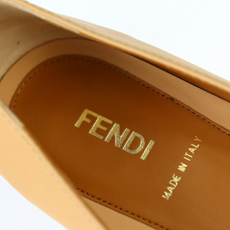 新古未使用展示品 FENDI フェンディ フラットパンプス パンプス 表記サイズ 37 1/2 レザー ベージュ ラウンドトゥ 参考サイズ24.5cm