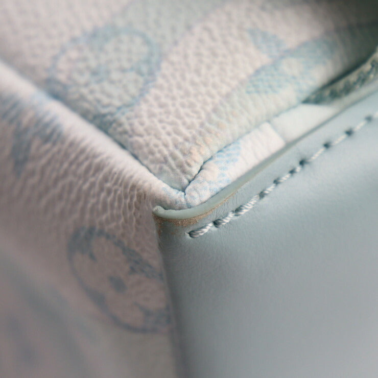 LOUIS VUITTON ルイ ヴィトン ディスカバリー バックパック PM モノグラム アクアガーデン リュック・デイパック M22519 PVC レザー ライトブルー系 シルバー金具 ビトン