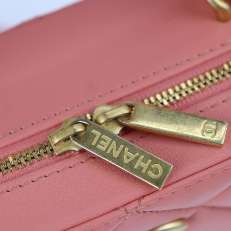 美品 CHANEL シャネル スモール バニティ マトラッセ ショルダーバッグ AS3318 レザー ピンク系 ゴールド金具 トップハンドル ヴァニティー ケース ココマーク チェーン 2WAY ハンドバッグ ラウンドファスナー