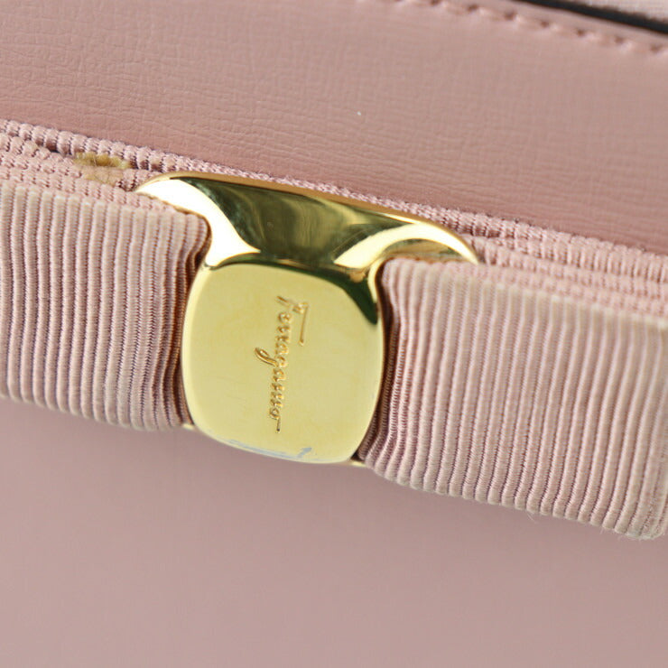 Salvatore Ferragamo サルヴァトーレ フェラガモ ヴァラ ショルダーバッグ 22 E004 カーフレザー ピンクベージュ系 ゴールド金具 2WAY ハンドバッグ ポシェット リボン