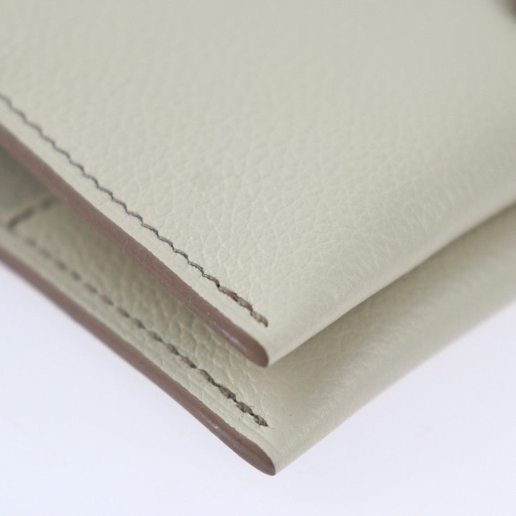 新品未使用展示品 HERMES エルメス R.M.S パスポートケース - エバーカラー ベトン ホワイト系 シルバー金具 パスポートカバー B刻印