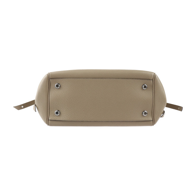 美品 LOUIS VUITTON ルイ ヴィトン ミラMM ハンドバッグ M51685 トリヨンレザー トゥルトレール ベージュ系 シルバー金具 2WAY ショルダーバッグ ビトン ターンロック