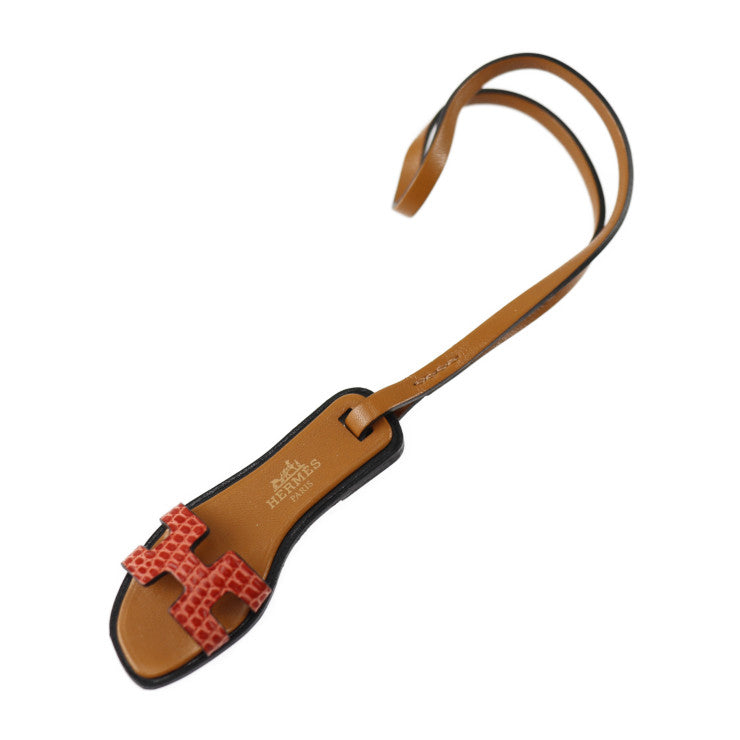 超美品 HERMES エルメス ORAN NANO オラン ナノ その他小物 - リザード ヴォーバトラー バッシュハンター サンギーヌ レッド系 ナチュラルサブレ ブラック サンダルモチーフ バッグチャーム