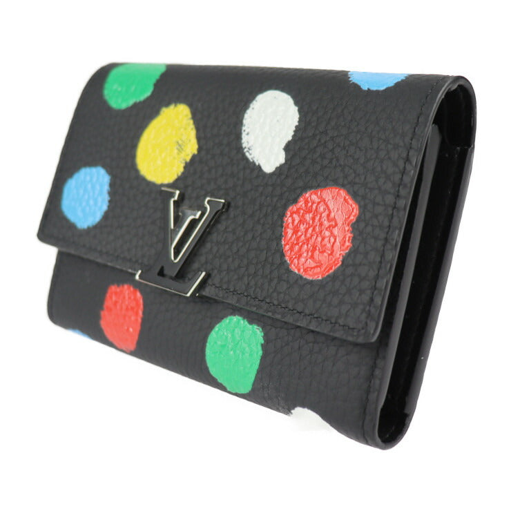 新古未使用展示品 LOUIS VUITTON ルイ ヴィトン ポルトフォイユ カプシーヌ LV × YK 草間彌生 コラボ 三つ折り財布 M81963 トリヨンレザー ブラック マルチカラー シルバー金具 2023年コレクション ビトン