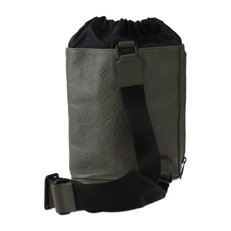 美品 LOUIS VUITTON ルイ ヴィトン チョークスリングバッグ モノグラムシャドウ ショルダーバッグ M44634 レザー カーキ ブラック クロスボディバッグ 巾着 ビトン