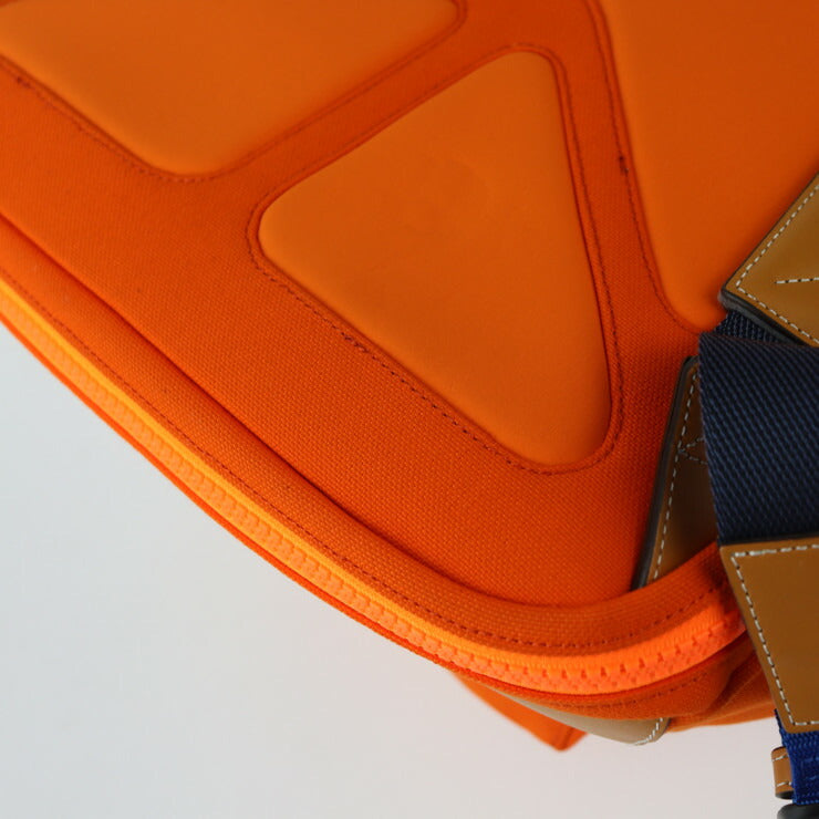 美品 LOEWE ロエベ Eye LOEWE Nature アイ ロエベ ネイチャー リュック・デイパック 301.50.NU40 キャンバス レザー オレンジ×ブラウン×ブルー シルバー金具 バックパック