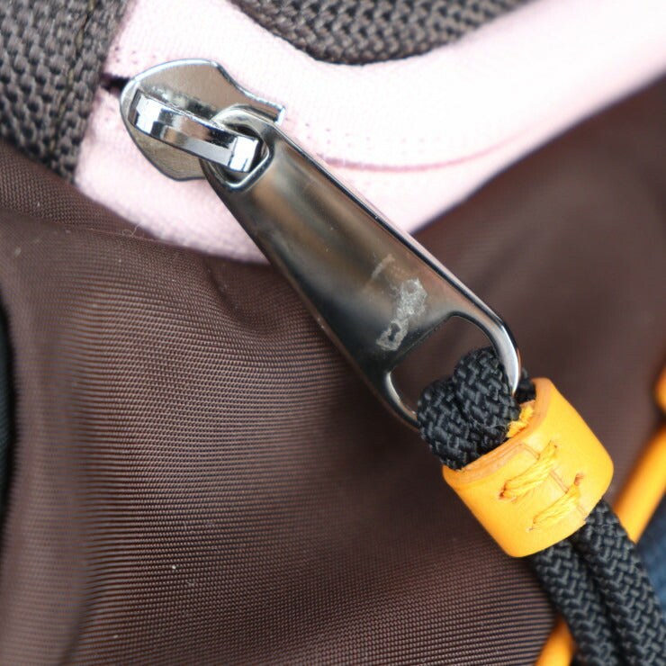 新古未使用展示品 BURBERRY バーバリー ML LEO NB0 110985 A1201 レオ ボディバッグ 8017099 ナイロン COFFEE ブラウン×ブラック×ピンク×オレンジ シルバー金具 ショルダーバッグ