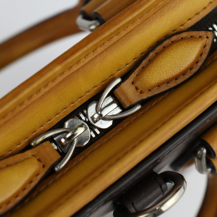 超美品 Berluti ベルルッティ PREMIER_JOUR_GULLIVER-V2 プルミエジュール ガリバー ハンドバッグ - ヴェネチアレザー イエローブラウン系 シルバー金具 2WAY ショルダーバッグ スクリット カリグラフィ