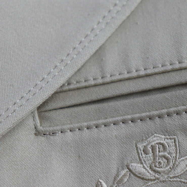 BURBERRY バーバリー ブレザー バーバリー ロンドン テーラードジャケット - 表記サイズ 150A 綿95％ ポリウレタン5％ ベージュ 三つボタン エンブレム 刺繍