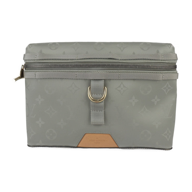 美品 LOUIS VUITTON ルイ ヴィトン メッセンジャー PM モノグラム チタニウム ショルダーバッグ M43889 レザー ナイロンキャンバス GRIS グレー系 ゴールド金具 ポシェット ビトン